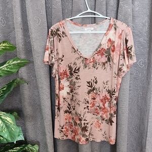 Maurices Pink Floral Short Sleeve Top